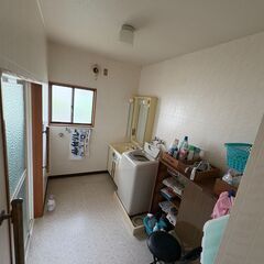 残置物撤去と室内クリーニングをお願いします。の画像