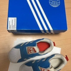 アディダス　キッズ　スニーカー　17cmの画像
