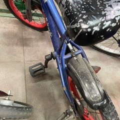 年少〜小学生1年生　自転車　ヘルメット付きの画像