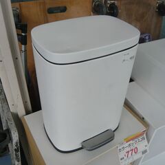 ID：615441　ゴミ箱
