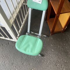 リサイクルショップどりーむ荒田店　No3922 イス　折りたたみ　簡易の画像