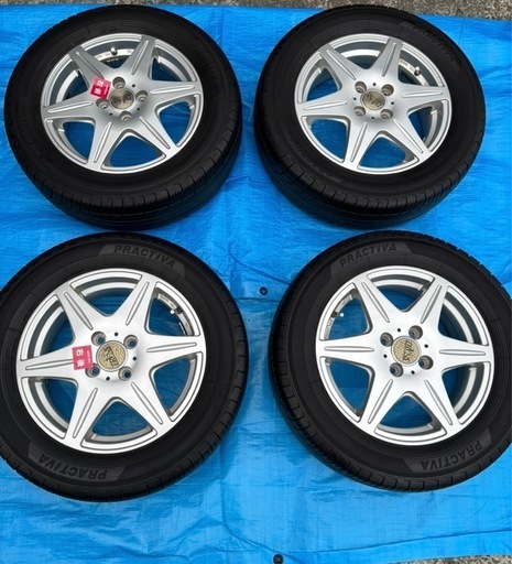 タイヤ、ホイール、日産キューブなど