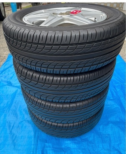 タイヤ、ホイール、日産キューブなど