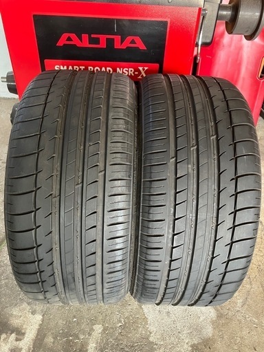 中古品　TRIANGLE 245/30ZR20  4本2020年製