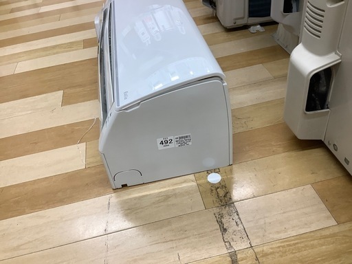 【トレファク　ラパーク岸和田店】壁掛けエアコン　Panasonic CS-221DFE9 2021年製