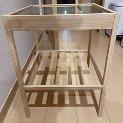 IKEA サイドテーブル　ネスナ　テーブル　イケア　ikeaの画像
