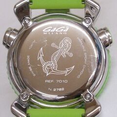 使用感少なめ・動作OK ガガミラノ クロノスポーツ 7010 グリーン 45mm ラバーベルト 防水 蛍光緑 2025年7月電池交換済　☆ PayPay(ペイペイ)決済可能 ☆ 札幌市 豊平区 平岸 平岸店の画像