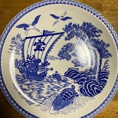 白地に青絵の大皿の画像