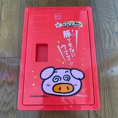 ブタメンコンテナボックス　シール付き　アミューズメント商品
