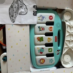 美品　
ベビージムの画像