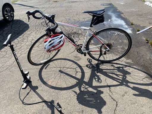 クロスバイク空気入れ小物付き