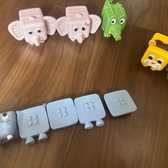 ハッピーセットの動物ブロックの画像
