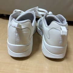スケッチャーズ　白　スニーカー　28センチの画像