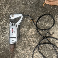 電気ドリル