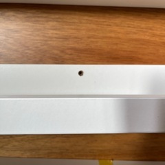 IKEA 壁掛け収納棚　とフックの画像