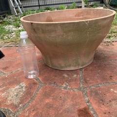 プラスチック鉢3点まとめの画像