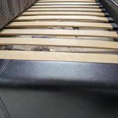 ニトリのベッドの画像