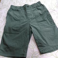 キッズ　ショートパンツ（GLOBAL　WORK）　120くらい