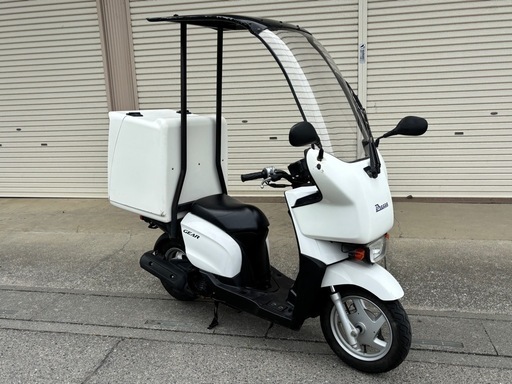 ⭐️ギア低燃費FIモデル❗️ルーフ&リアボックス付き⭐️バッテリー・プラグ・グリップなど新品交換済み⭐️50cc原付スクーター⭐️