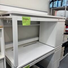 USED　チェハ　片袖デスク