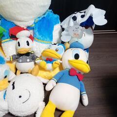 【値段交渉可能】ドナルド等ぬいぐるみの画像