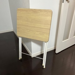 お譲り先決まりました　折りたたみ机　テーブルの画像
