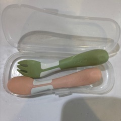 赤ちゃん スプーン フォークの画像