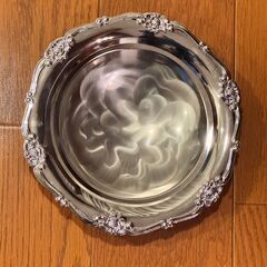 《直径23.5cm》三つ足コンポートフルーツ皿【1個】_L【終了した】の画像