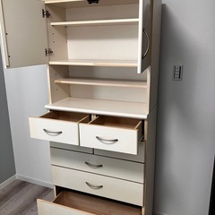 脱衣所で使用していた収納家具の画像