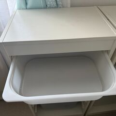 早いもの勝ち♪収納棚×２（IKEA)　定価約15,000円→5,000円の画像