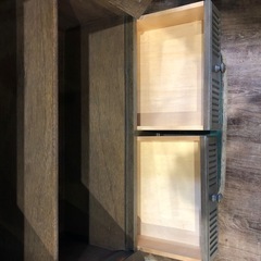 アンティーク風棚の画像