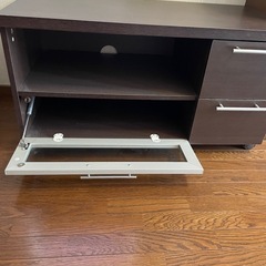 テレビ台の画像