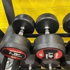 中古　ラバーダンベル　30kg 2個の画像
