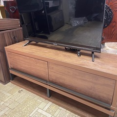 伸縮　テレビ台の画像