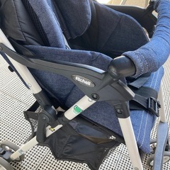 リッチェル　ベビーカーの画像