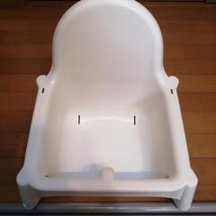 IKEA チャイルドチェアの画像