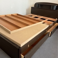 【引取先決定】セミダブル ベッド枠 マットレス の画像