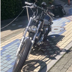 ヤマハのビラーゴ125です エンジンは250のエンジン(3DM)です。の画像