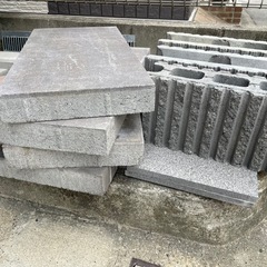 タイル、ブロック、レンガ等
の画像