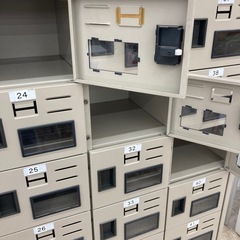 【ジモティー割引で最大15％OFF⭐️】  KOKUYO　靴箱　シューズケース　下駄箱　学校　オフィスの画像