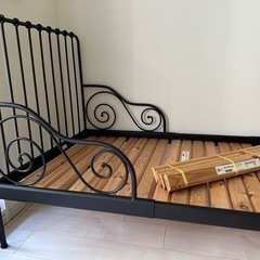 IKEA　MINNEN ミンネン　伸長式ベッドフレームとすのこ の画像