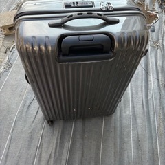 スーツケース　鍵なし　決まりましたの画像