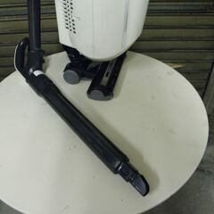 Panasonic　ｽﾃｯｸﾀｲﾌﾟ掃除機  MC-U53A  中古品の画像