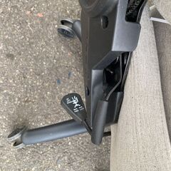 M635/ONEX AIR6 ゲーミングチェア ファブリック アイボリー　3Dアームレスト　バックレストは90°–135°の範囲で調整可能 の画像