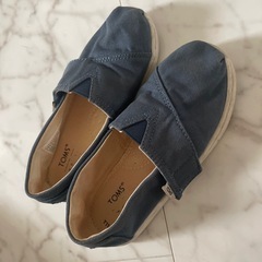 TOMS スリッポン　US11の画像