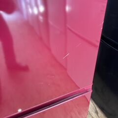 レアなレッドカラー！  苫小牧発 AQUA / アクア ノンフロン冷凍冷蔵庫 AQR-16F 2017年製  USEDの画像