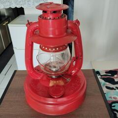 レトロなアンティークランプ。