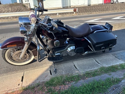 ハーレー 
flhr シート