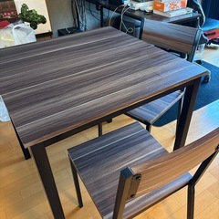 ダイニングテーブル2人用の画像