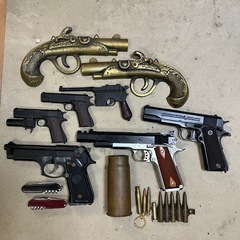 モデルガン壁飾り銃ダミーガン等まとめて
